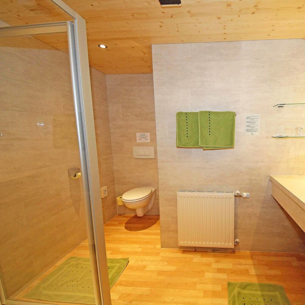 Komfortzimmer im Gasthof Rose in Virgen, Osttirol