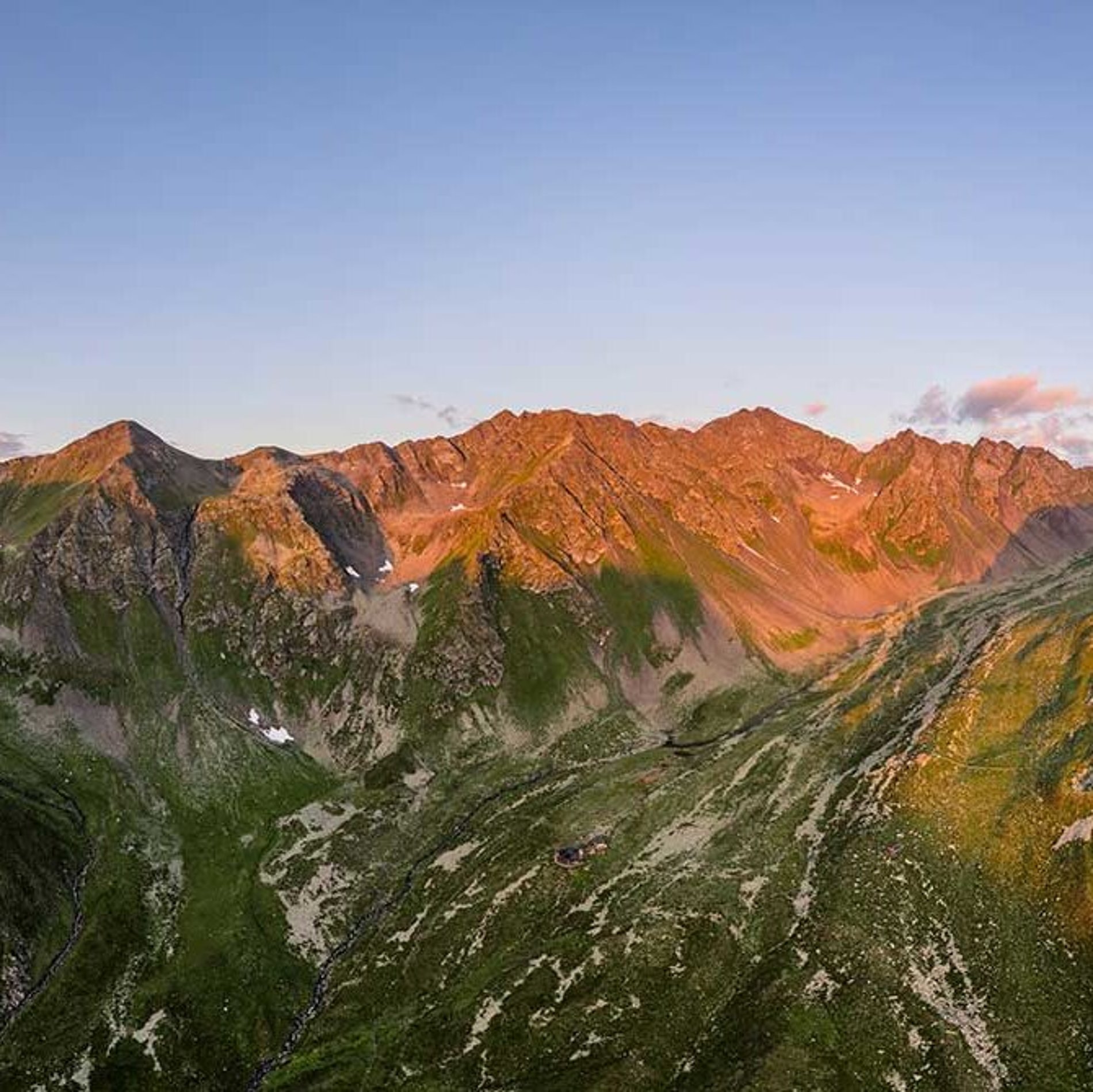 Lasörling hut on the Lasörling high-altitude trail, East Tyrol