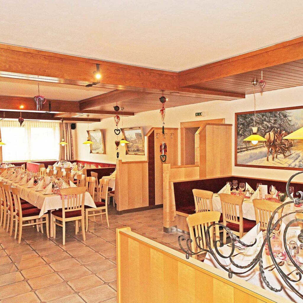 Speisesaal im Gasthof Rose in Virgen