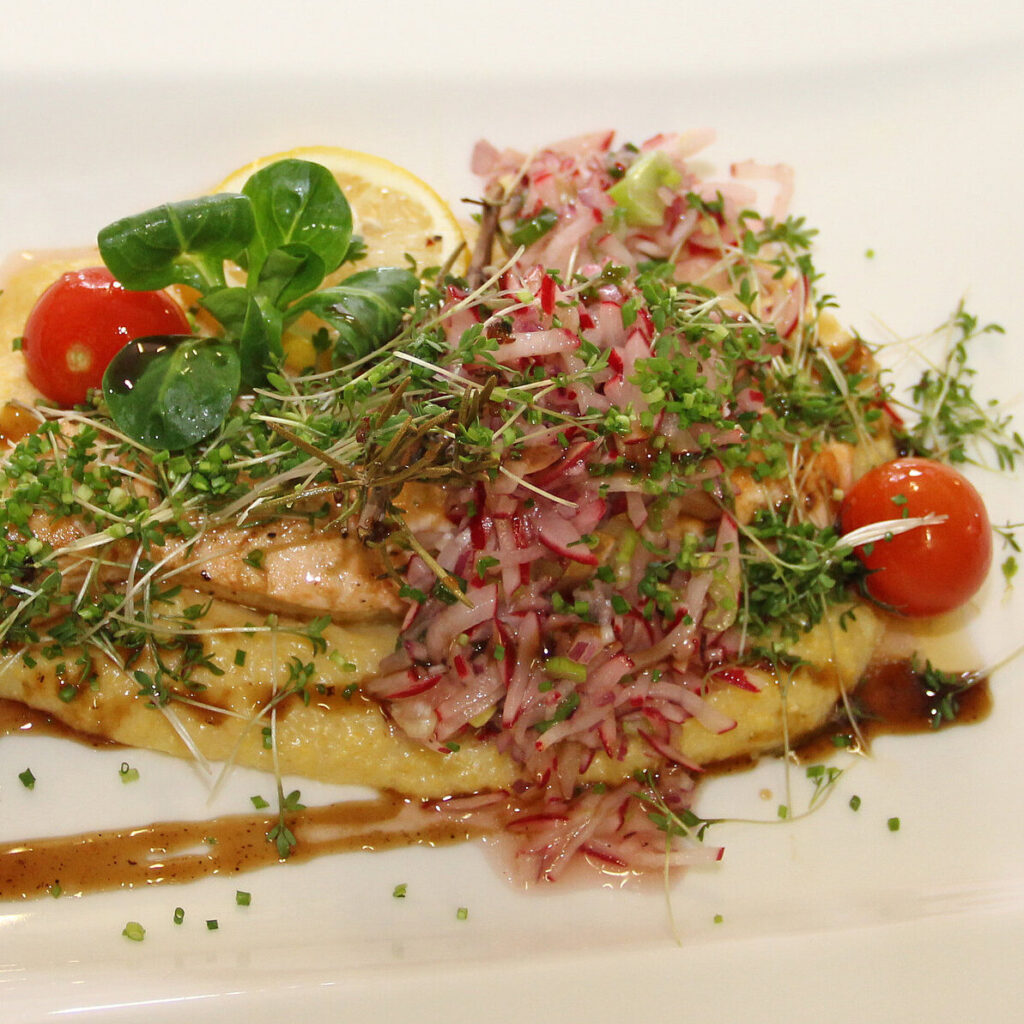 Lachsfilet – Fischgericht im Gasthof Rose