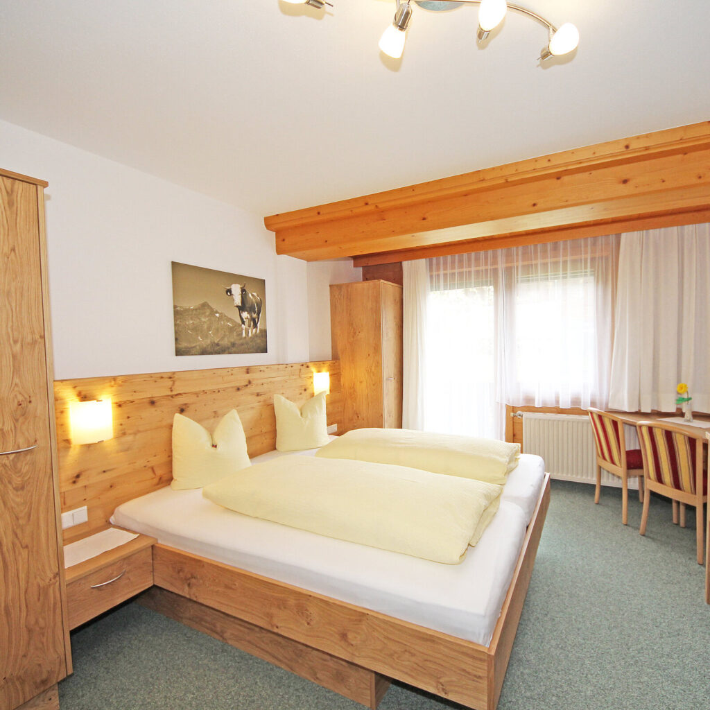 Komfortzimmer im Gasthof Rose in Virgen, Osttirol