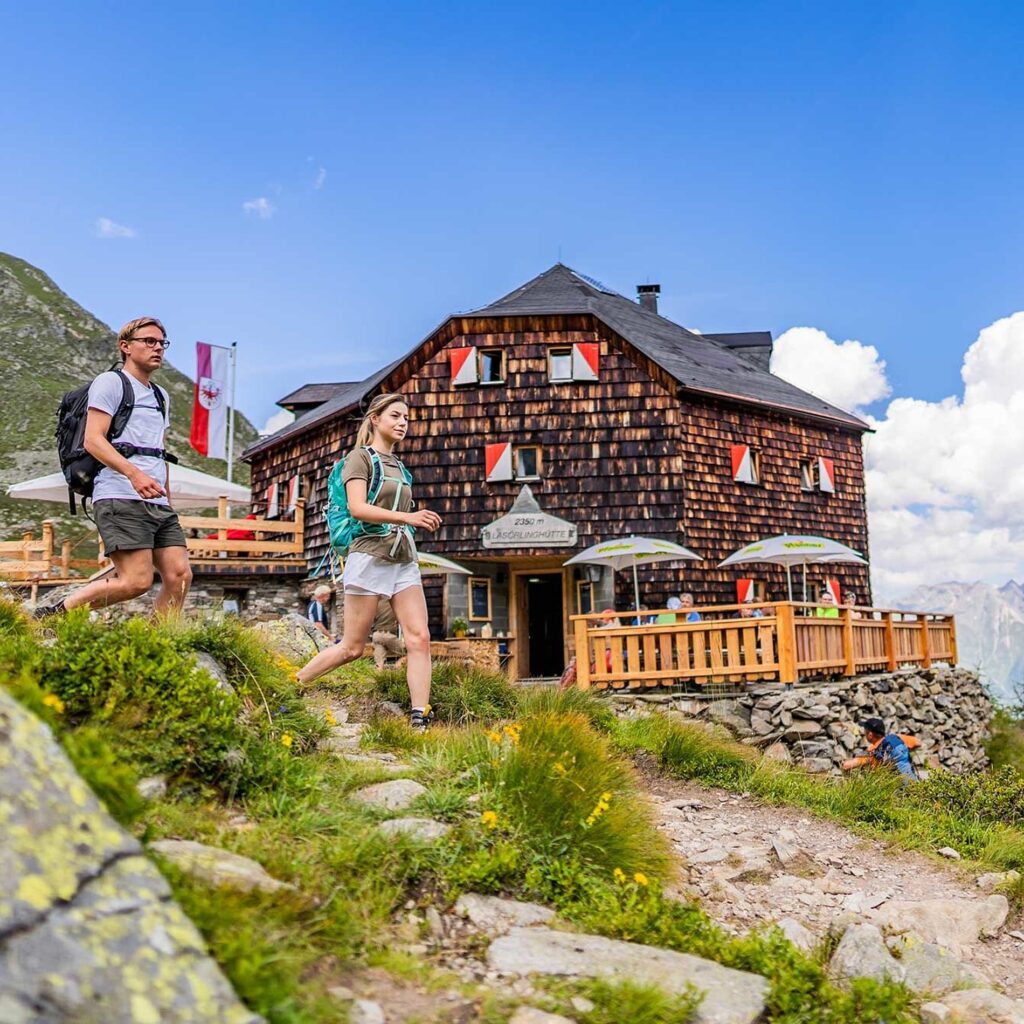 Lasörlinghütte am Lasörling-Höhenweg, Osttirol