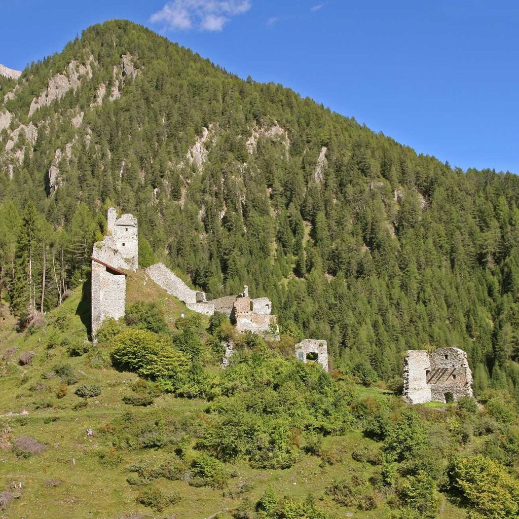 Burgruine Rabenstein bei Virgen, Osttirol