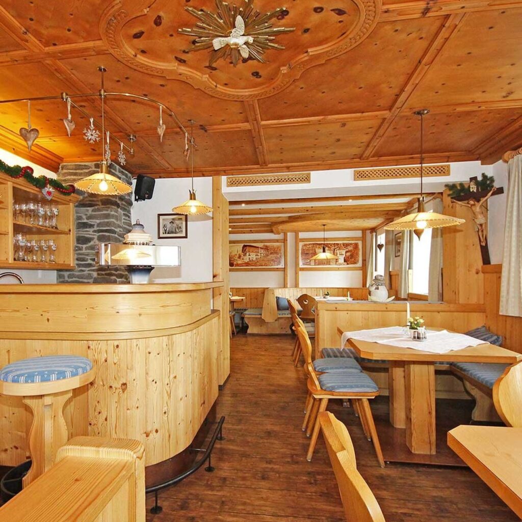 Gemütliche Stube im Gasthof Rose in Virgen
