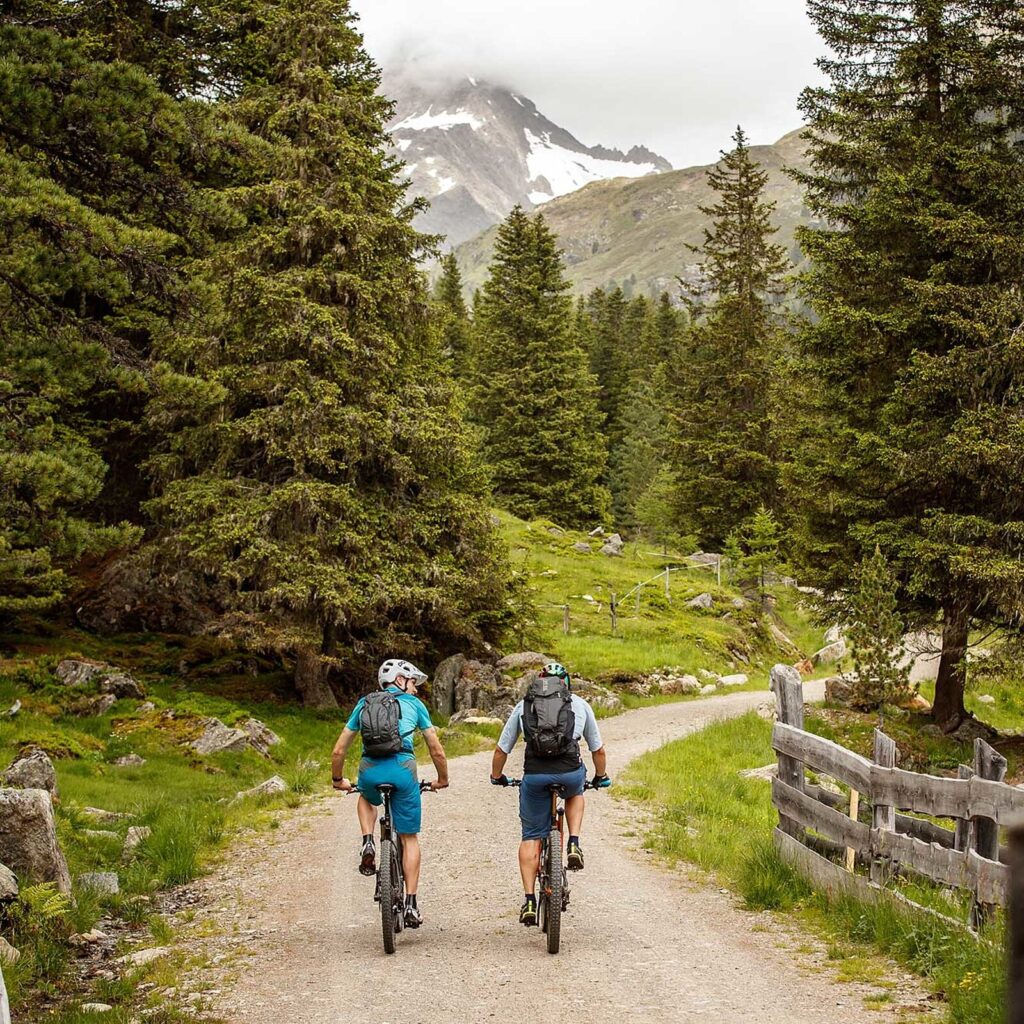 Mountainbiken zur Lienzer Hütte, Osttirol
